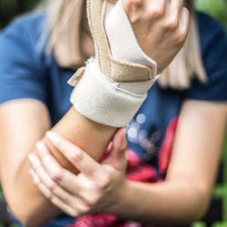 woman wearing a wrist brace