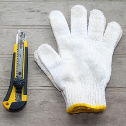 Image of Glove and Utility Knife