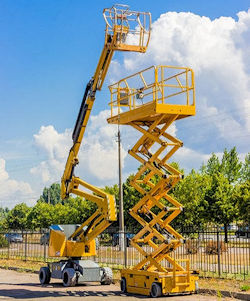 Aerial lift platforms