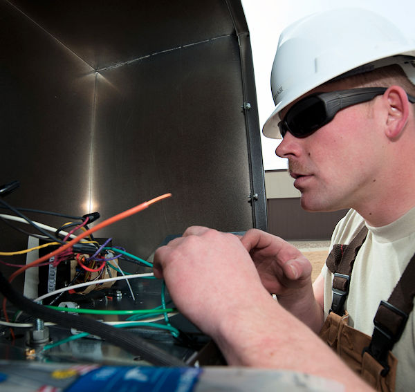 Image of wiring - Military Photo