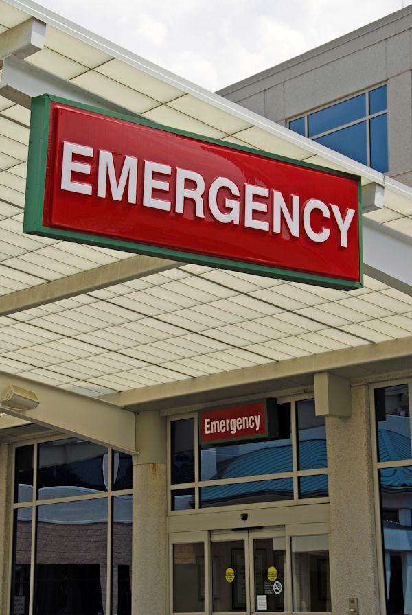 Image of emergency room entrance.