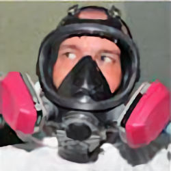 Half face respirator