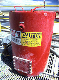 Drilling fluid container