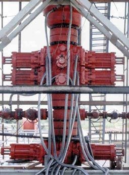  Operational offshore drilling accumulator 